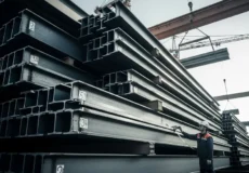 راهنمای کامل خرید آهن آلات: تحلیل بازار، قیمت روز و مشخصات فنی